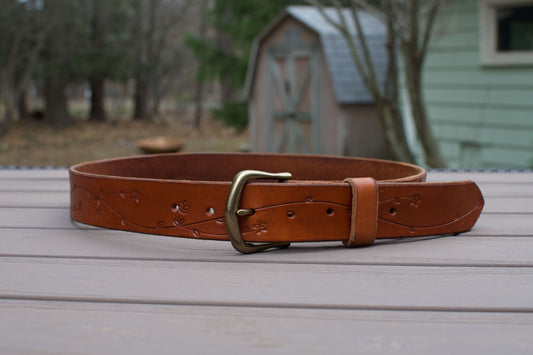 Simple Floral Tooled Belt